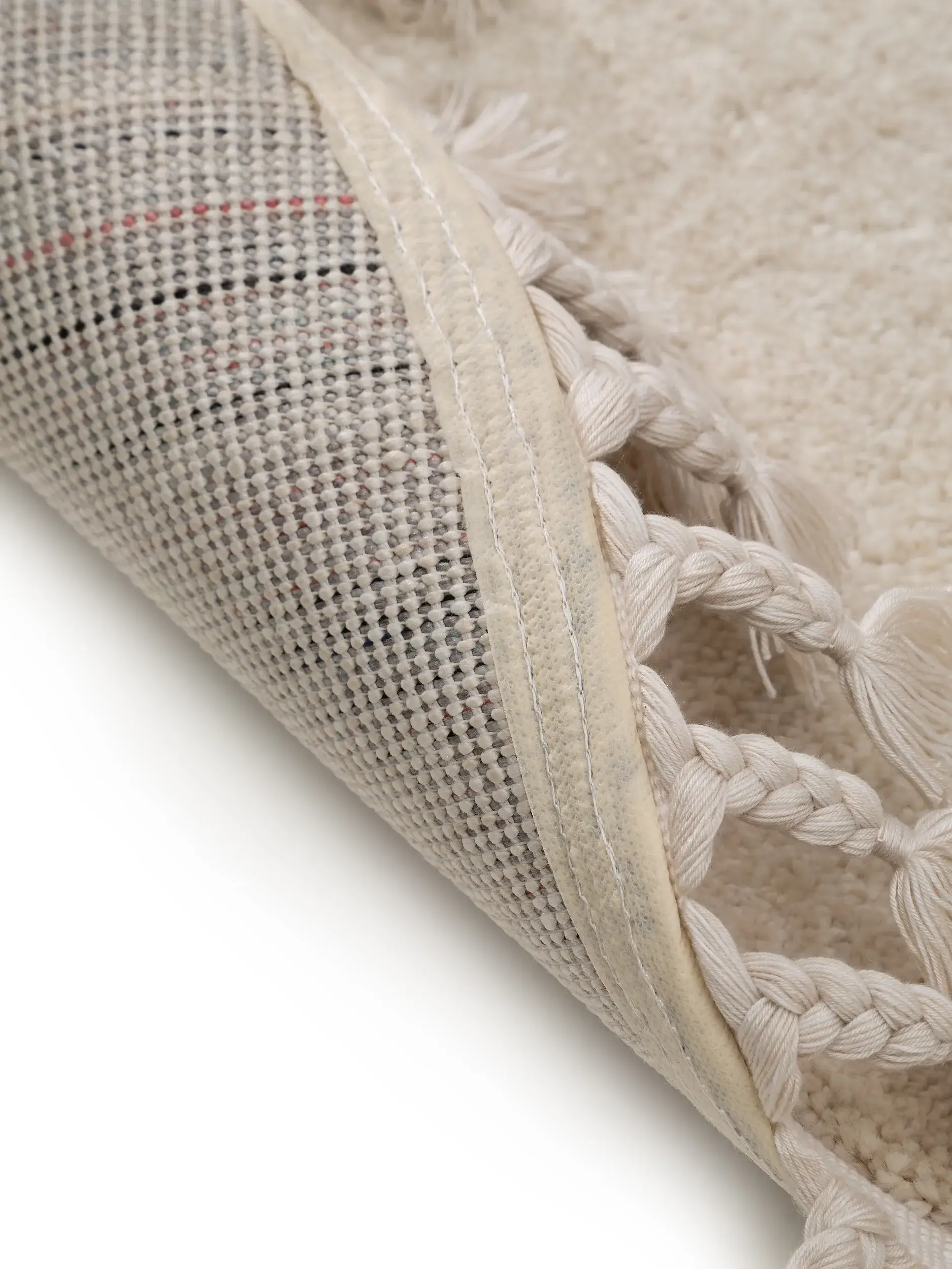 Rug made of 100% Polyester in Grau with a 100% Polyester high pile by Lytte