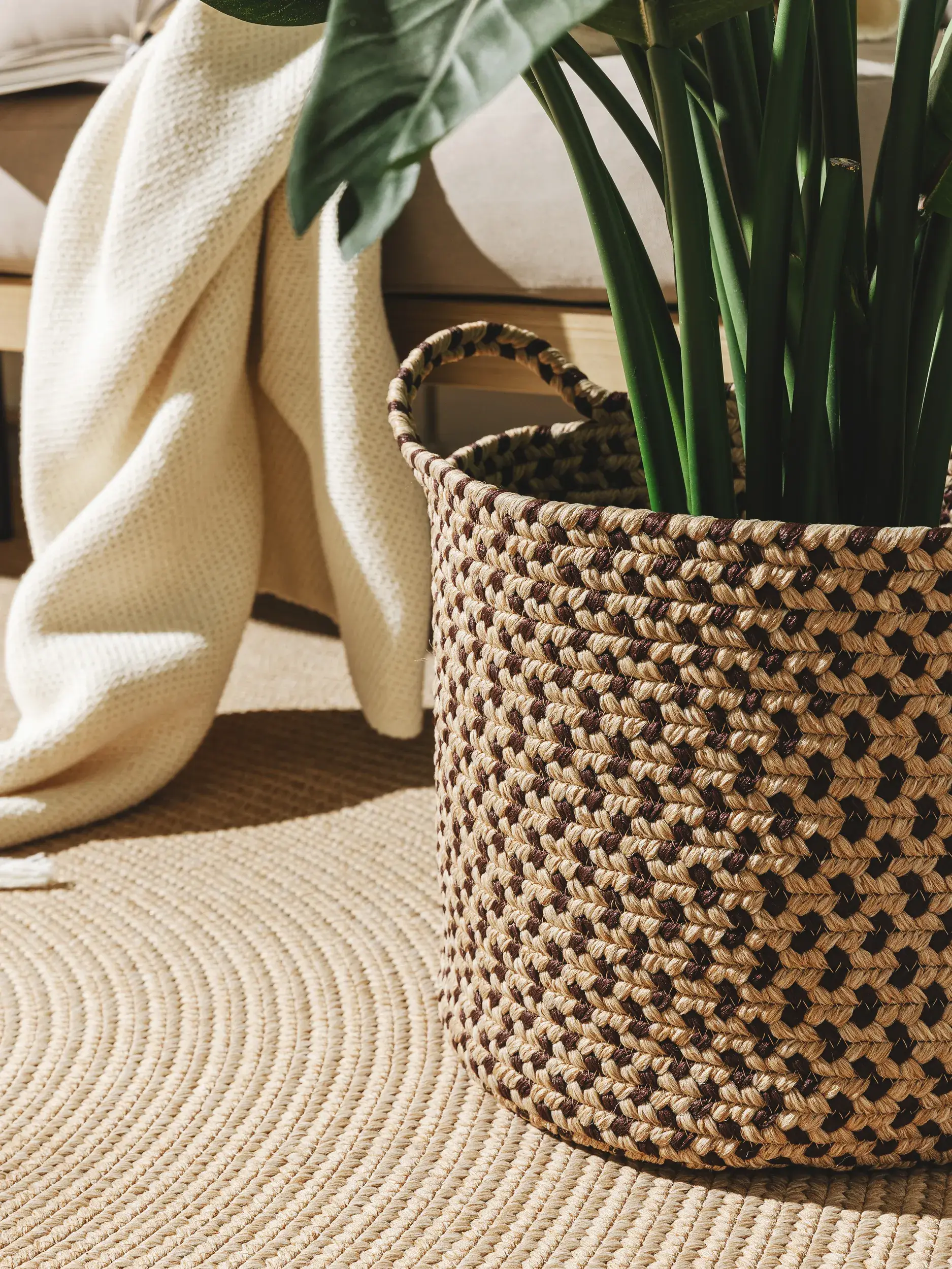Korb Nandi Beige/Braun im Design  aus  von benuta Nest