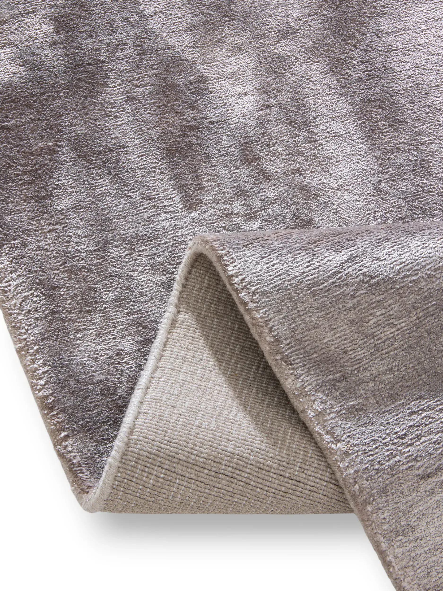 Rug Rubin made of 100% Viscose in  by benuta Finest