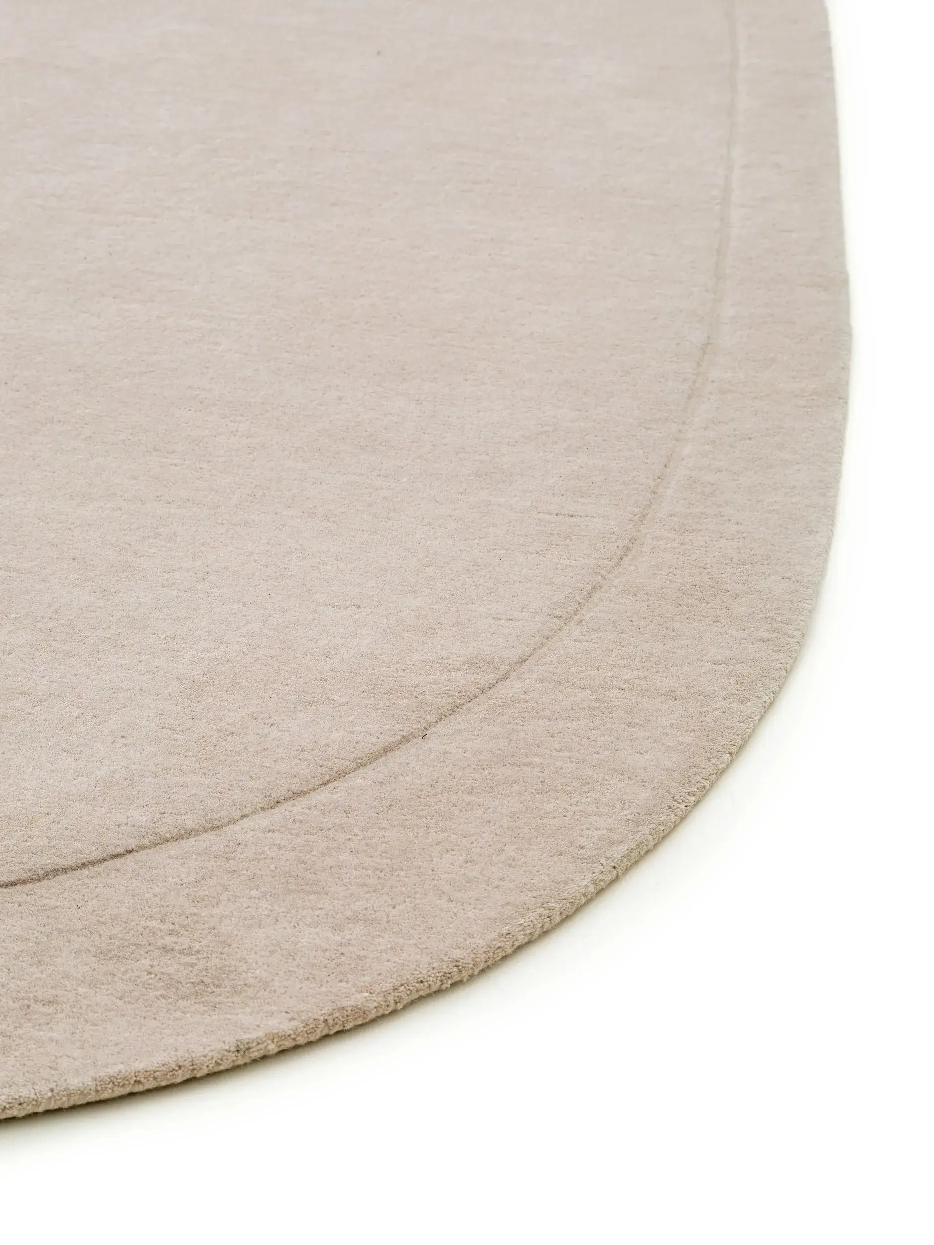 Teppe av 100% Wolle i Beige med 100% Wolle høy lugg fra benuta Pure