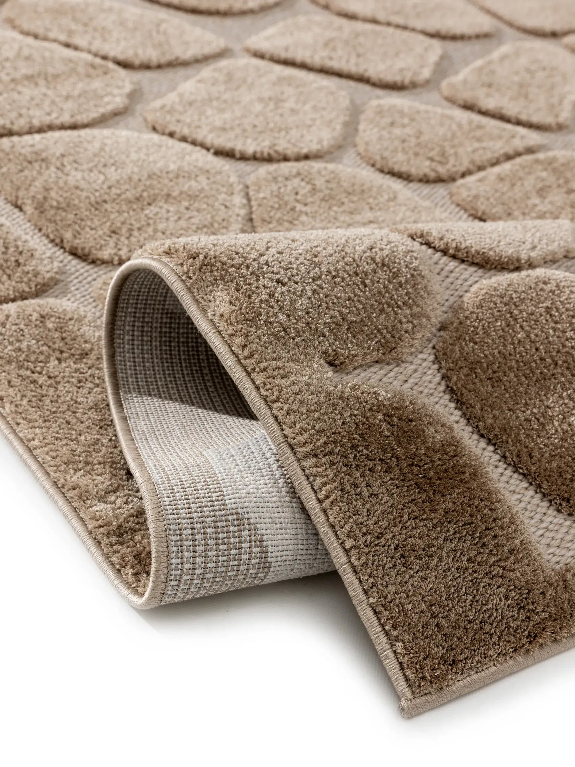 Tapis en 100% Polyester (Microfibre) en Taupe avec une pile de 100% Polyester (Microfibre) de hauteur de benuta POP