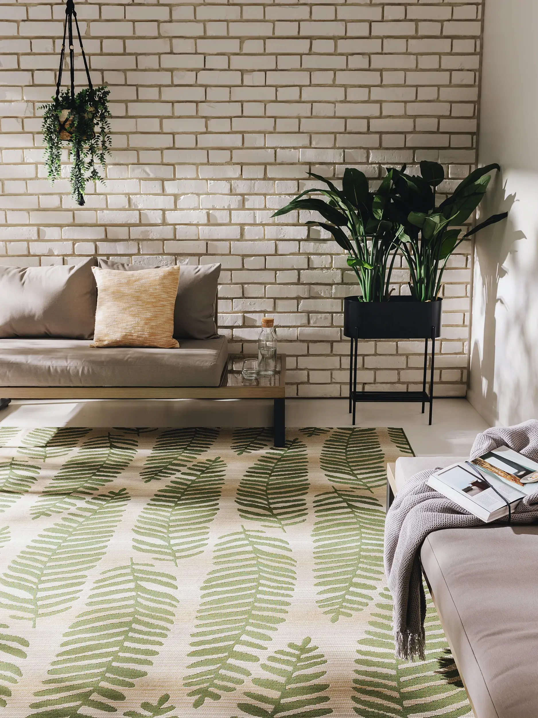 Vloerkleed Artis van 76% Polypropyleen, 23% Polyester, 1% Latex in Groen van benuta nest