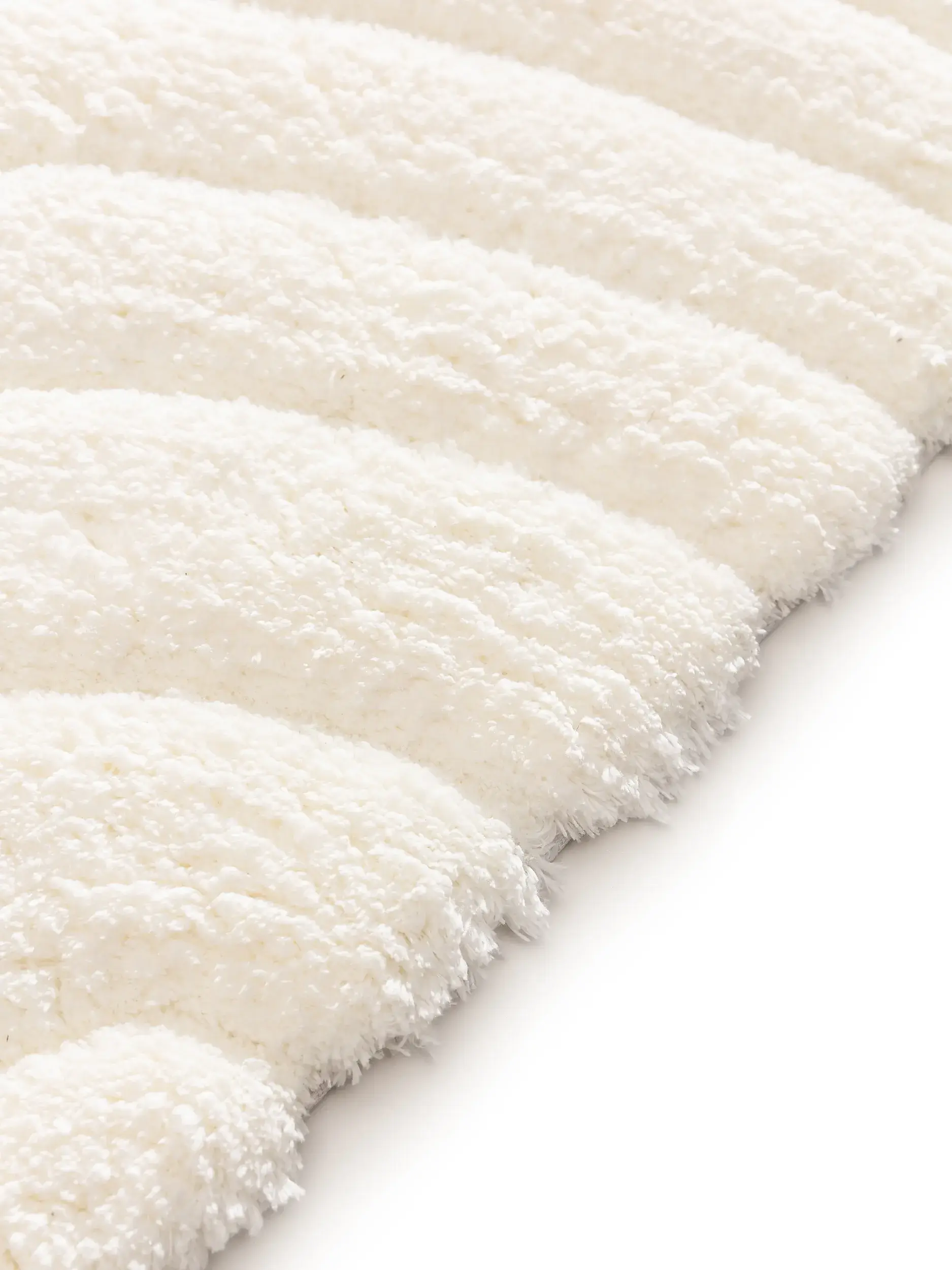 Rug made of 100% Polyester in Beige with a 100% Polyester high pile by benuta Nest