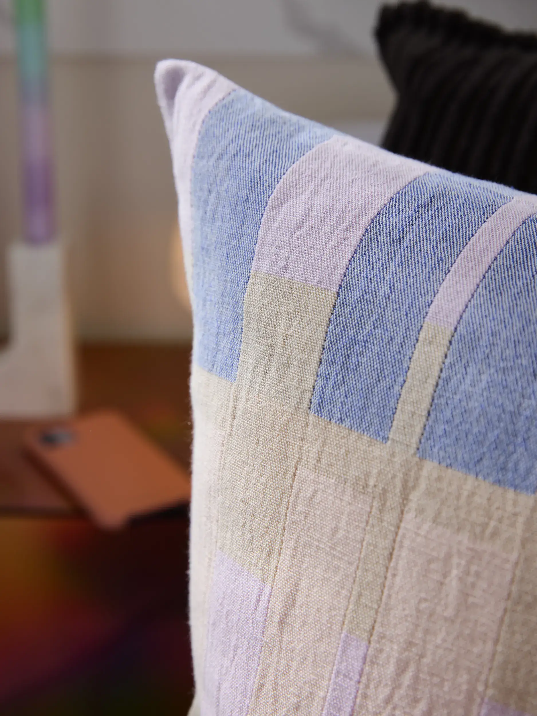 Kissenbezug Nico Multicolor/Lila Geometrisch-suunnittelussa, valmistettu 100% puuvillaaista, benuta Popin toimesta
