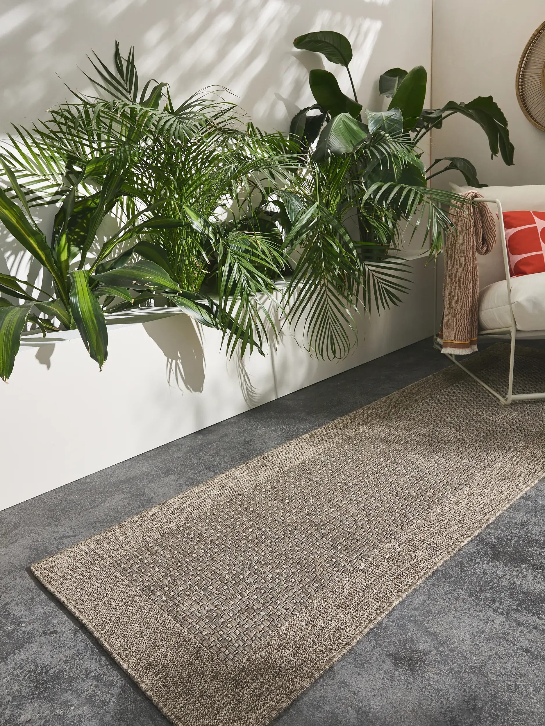 Tapis en 100% Polypropylène en Beige avec une pile de 100% Polypropylène de hauteur de benuta nest