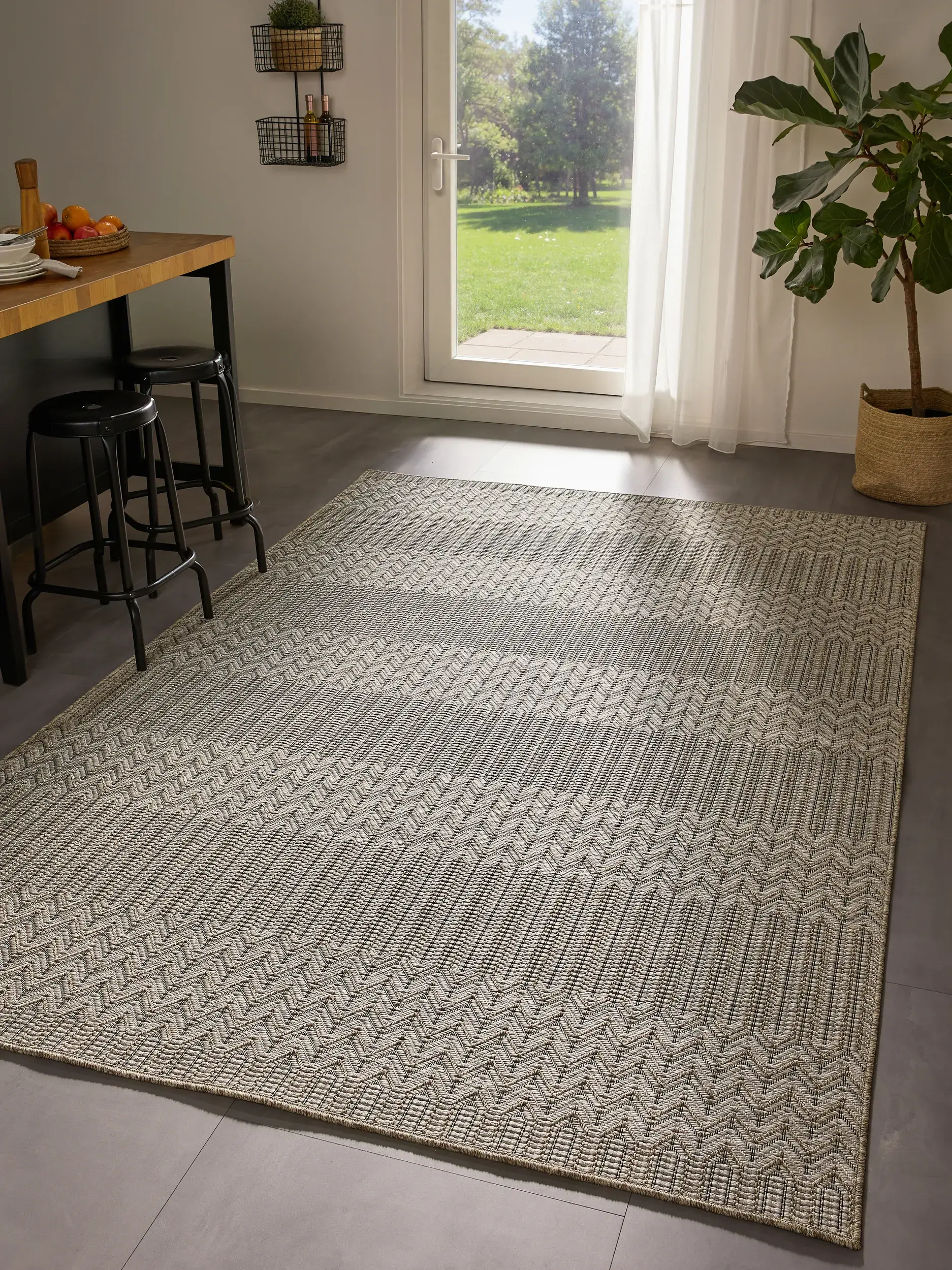 Teppich Naoto aus 100% Polypropylen in  von benuta Nest