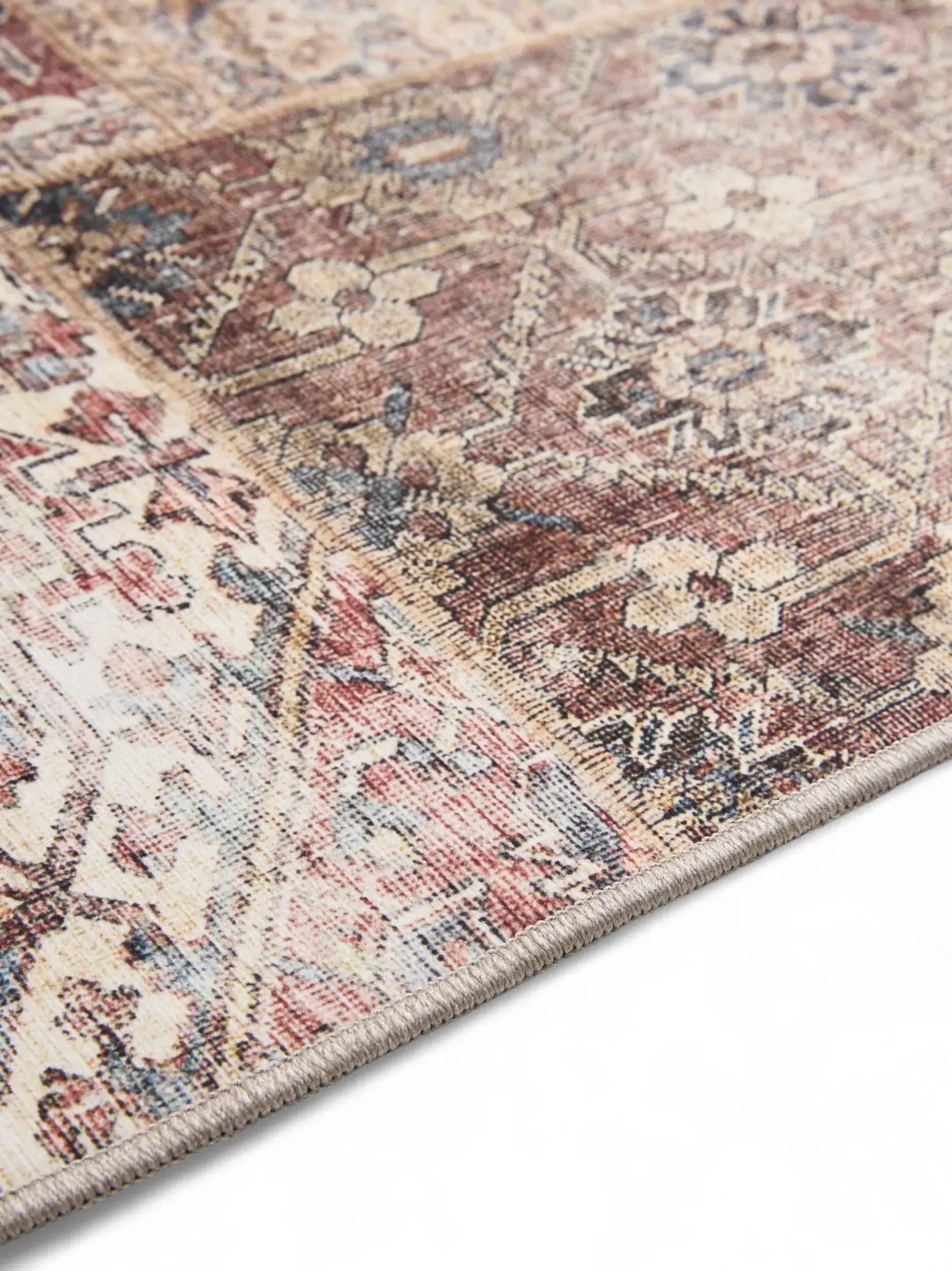 Rug made of 100% Polyester in Multicolour with a 100% Polyester high pile by benuta Basic