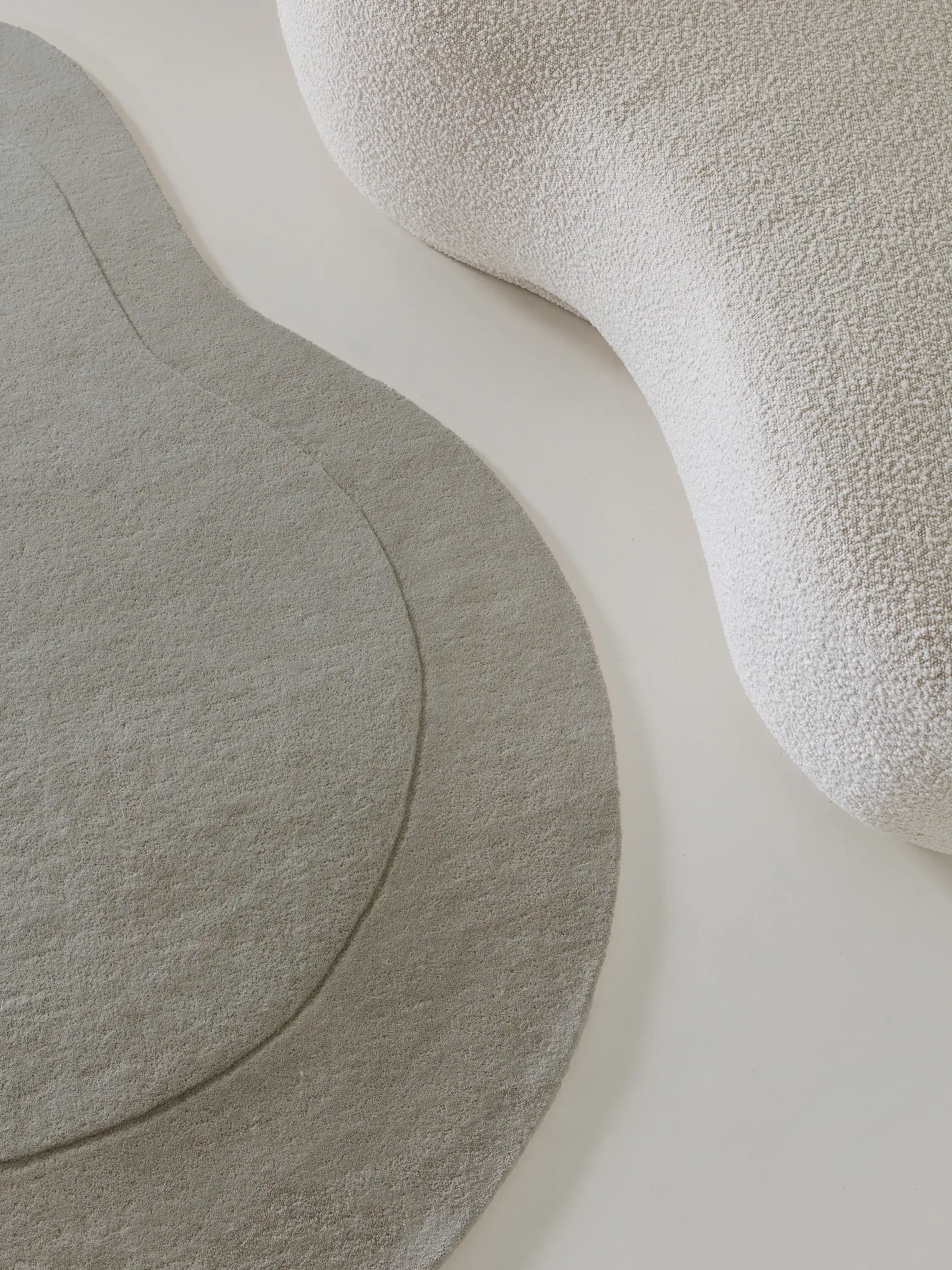 Teppich Shape aus 100% Wolle in  von benuta Pure