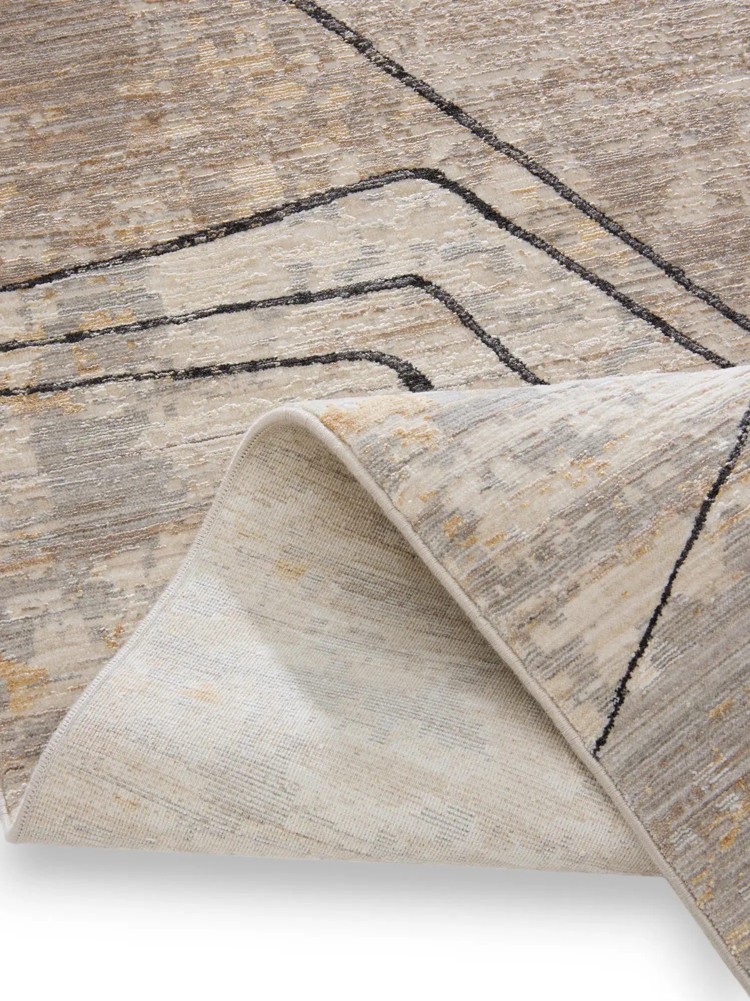 Tapis Nero en 85% Polyester, 15% Viscose en Beige de benuta Finest