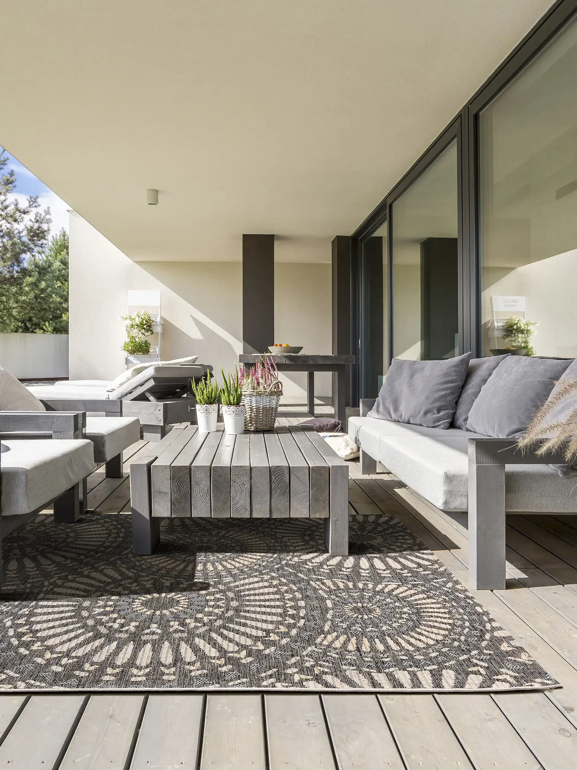 Rug made of 100% Polypropylen in Blue with a 100% Polypropylen high pile by benuta