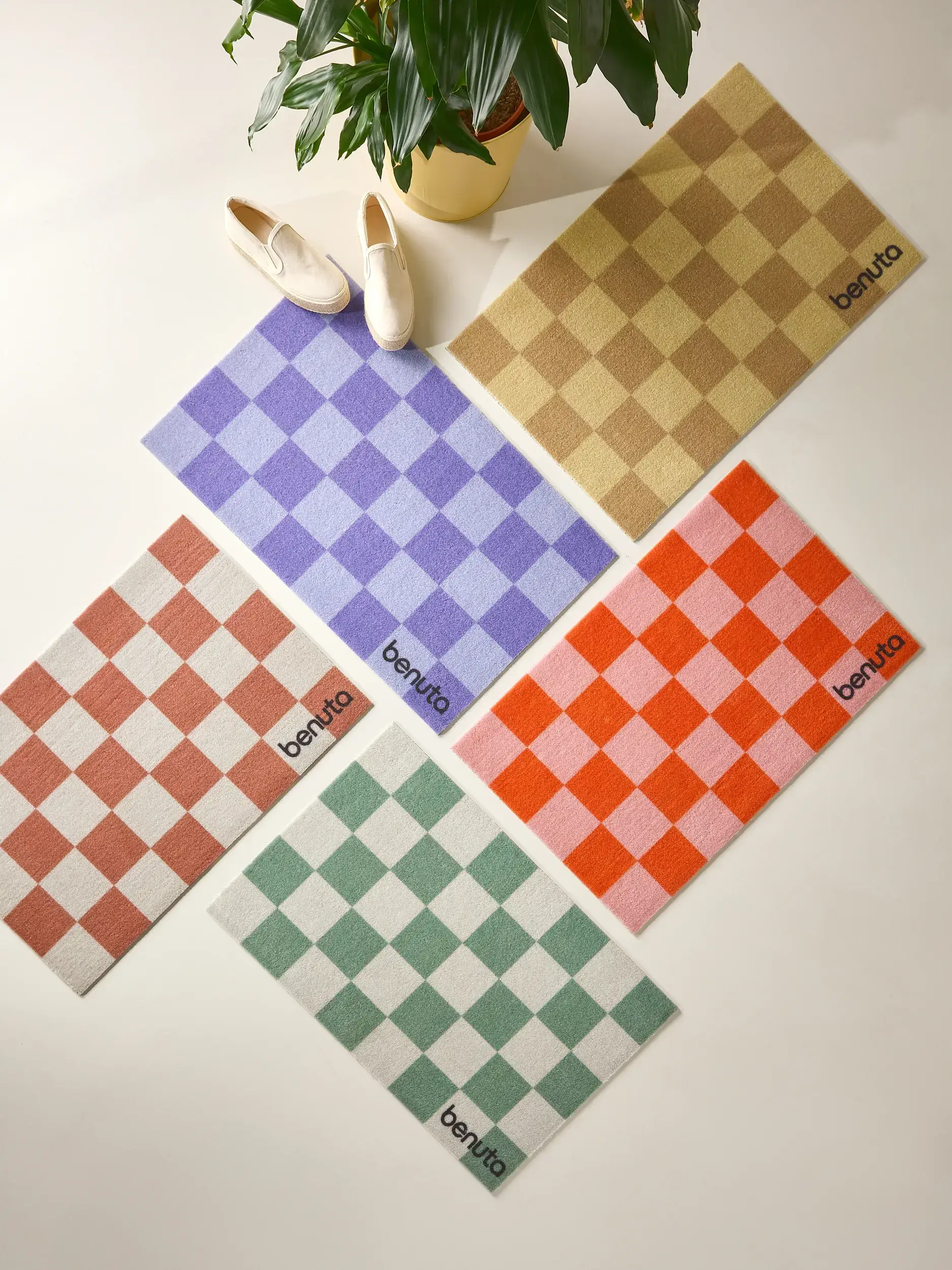 Wycieraczka Checker zielony im Design Geometryczny aus 100% Poliester (PET recyklingowany) von benuta