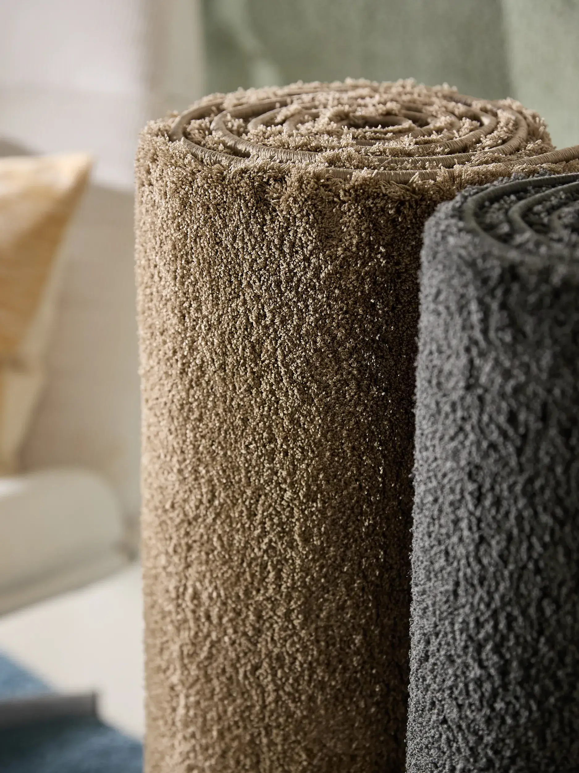 Teppich aus 100% Polyester (Microfiber) in Beige mit 100% Polyester (Microfiber) hohem Flor von benuta Nest