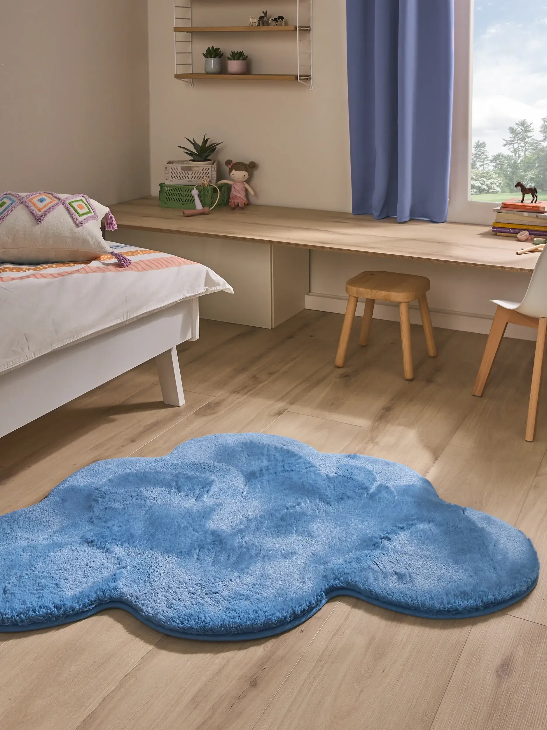 Teppich Dave aus 100% Polyester in Blau von Lytte