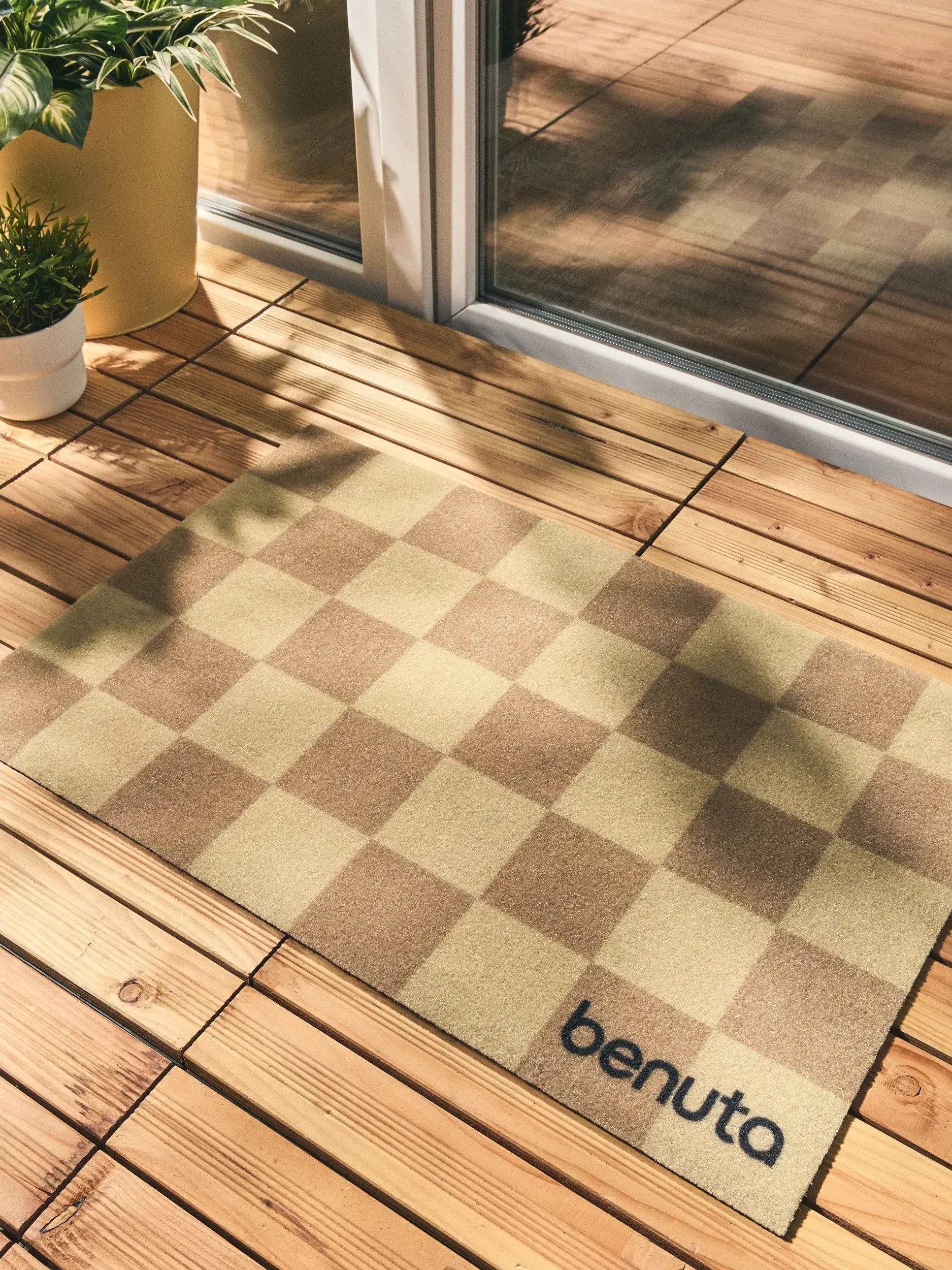 Wycieraczka Checker żółty im Design Geometryczny aus 100% Poliester (PET recyklingowany) von benuta
