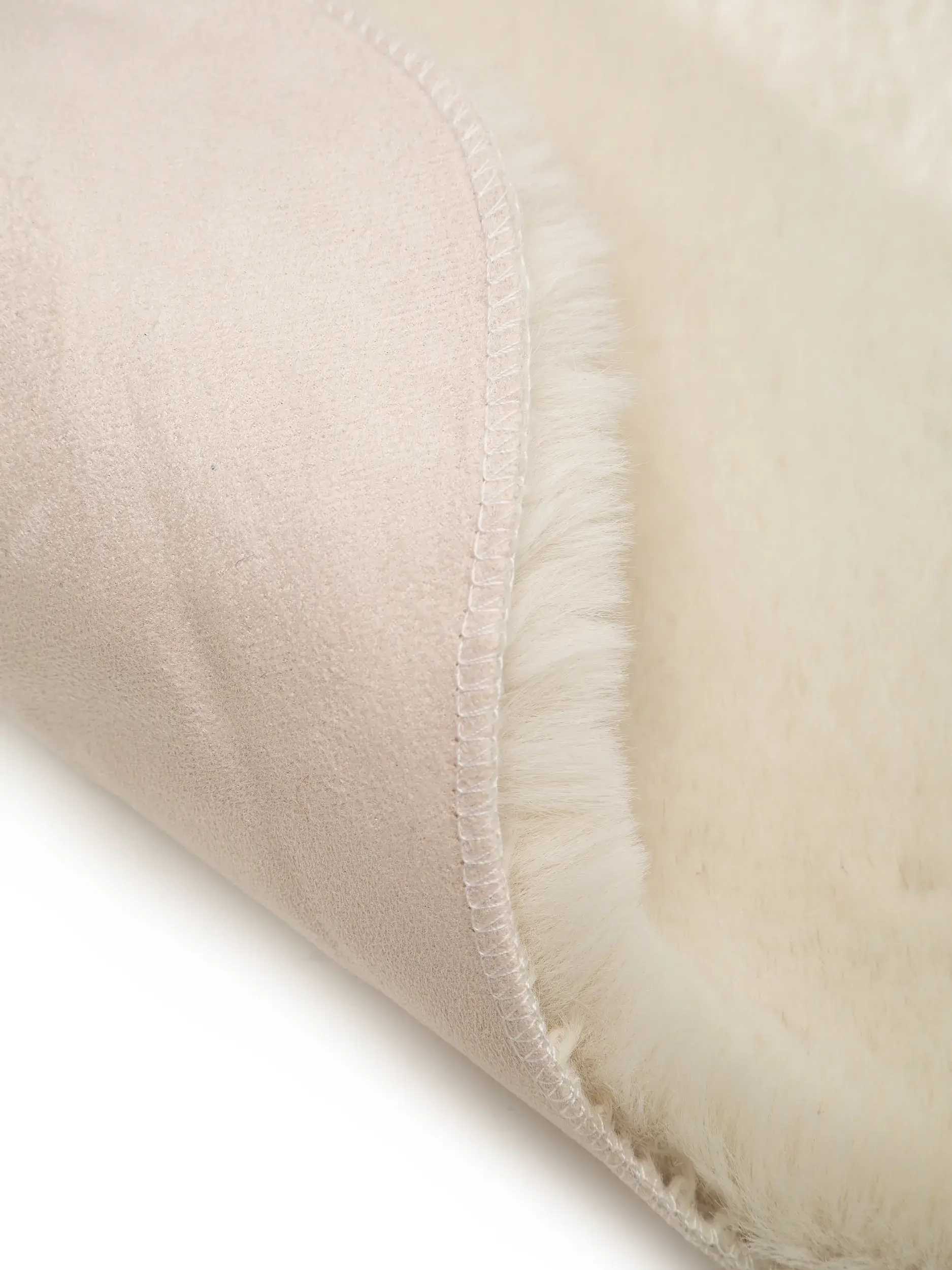 Kunstfell Dave Cream im Design Uni aus 100% Polyester von benuta Nest