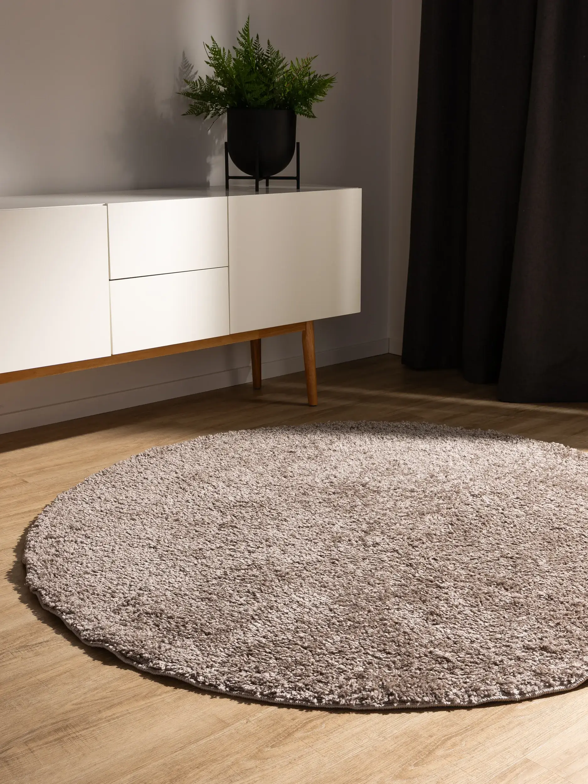 Koberec z 100% Polypropylen v Taupe s vlasem výšky 100% Polypropylen od benuta Basic