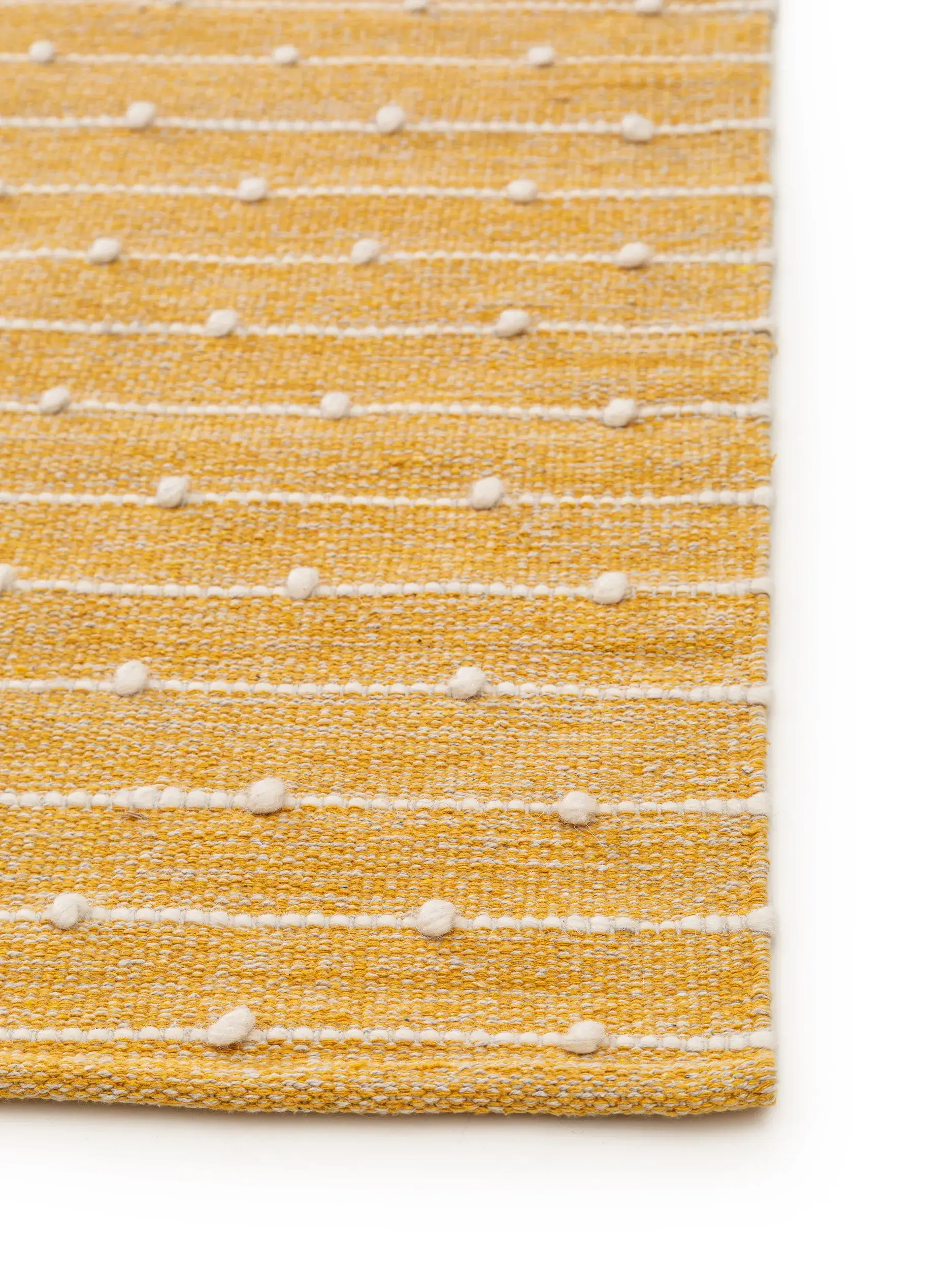 Alfombra de 80% Algodón, 20% Lana en Amarillo con un pelo de {{Placeholder_Pile Height}} de altura de Lytte