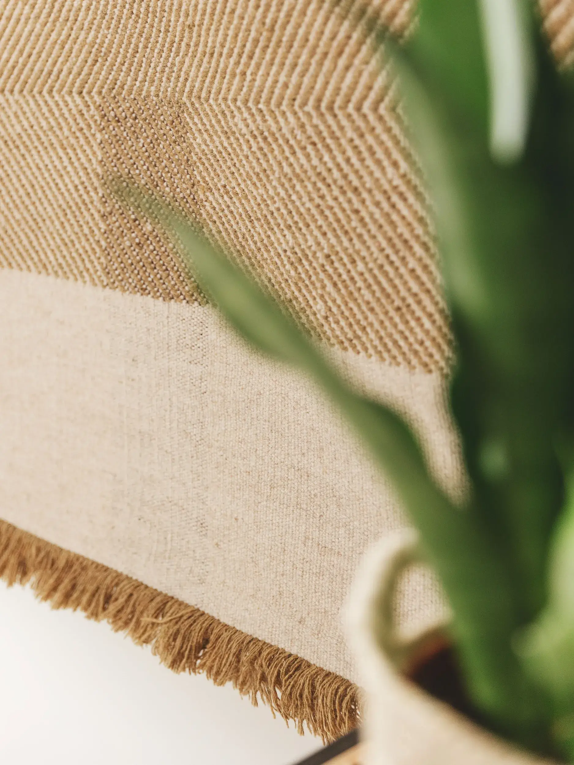 Rug Harper made of 70% Wool, 30% Cotton in Beige by benuta Pure