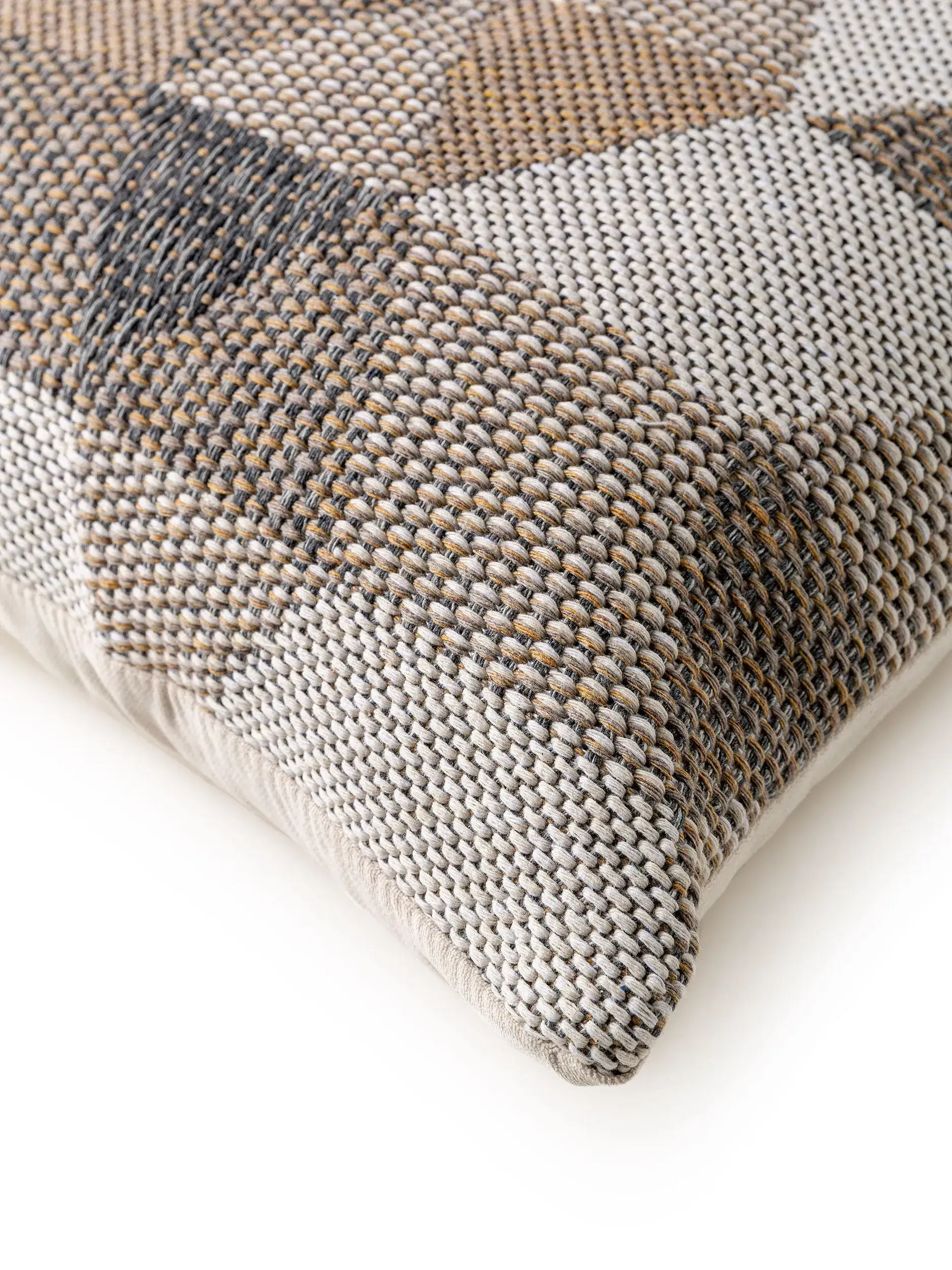 Kissenbezug Barca Beige/Grau im Design Abstrakt aus 100% Baumwolle von benuta Nest