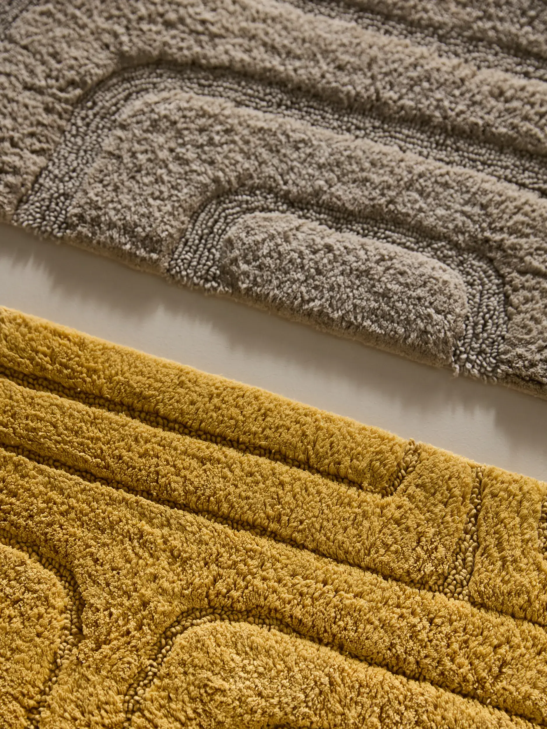 Badematte Dan Gelb in Geometrisch design made of 100% Baumwolle by benuta Nest
