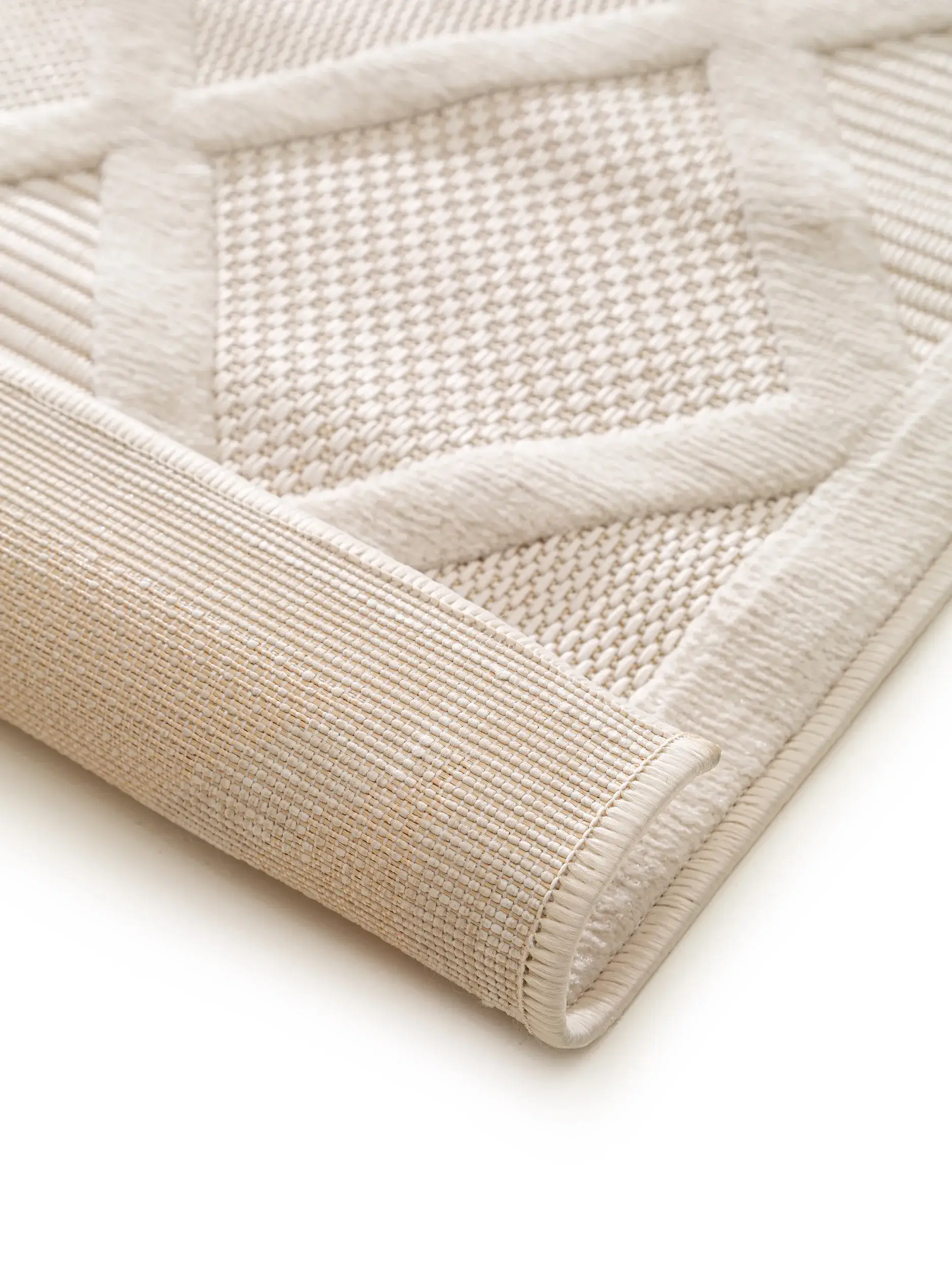 Rug made of 100% Polypropylen in Beige with a 100% Polypropylen high pile by benuta Nest