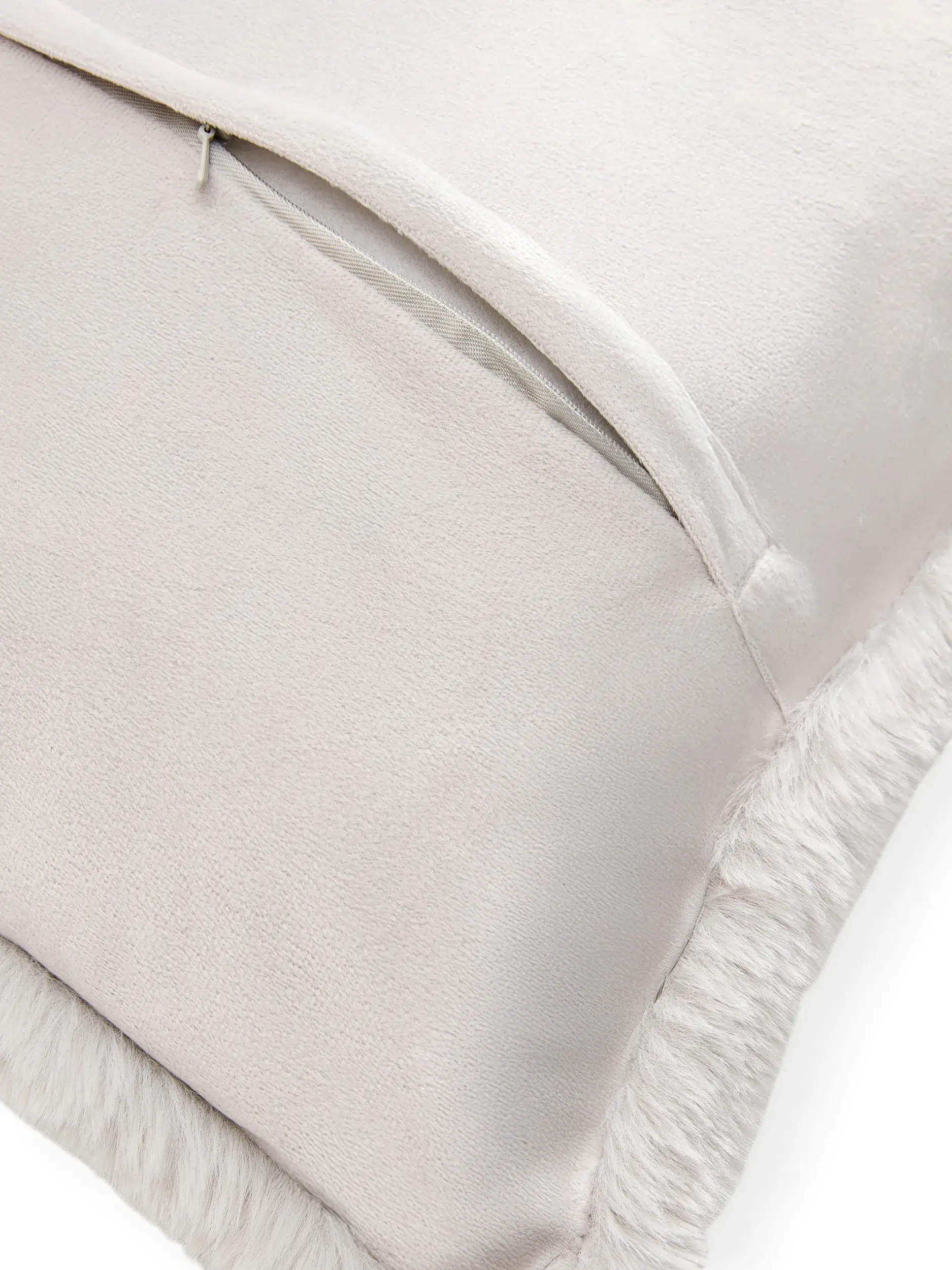 Kissenbezug Dave Grau im Design Einfarbig aus 100% Polyester von benuta Nest