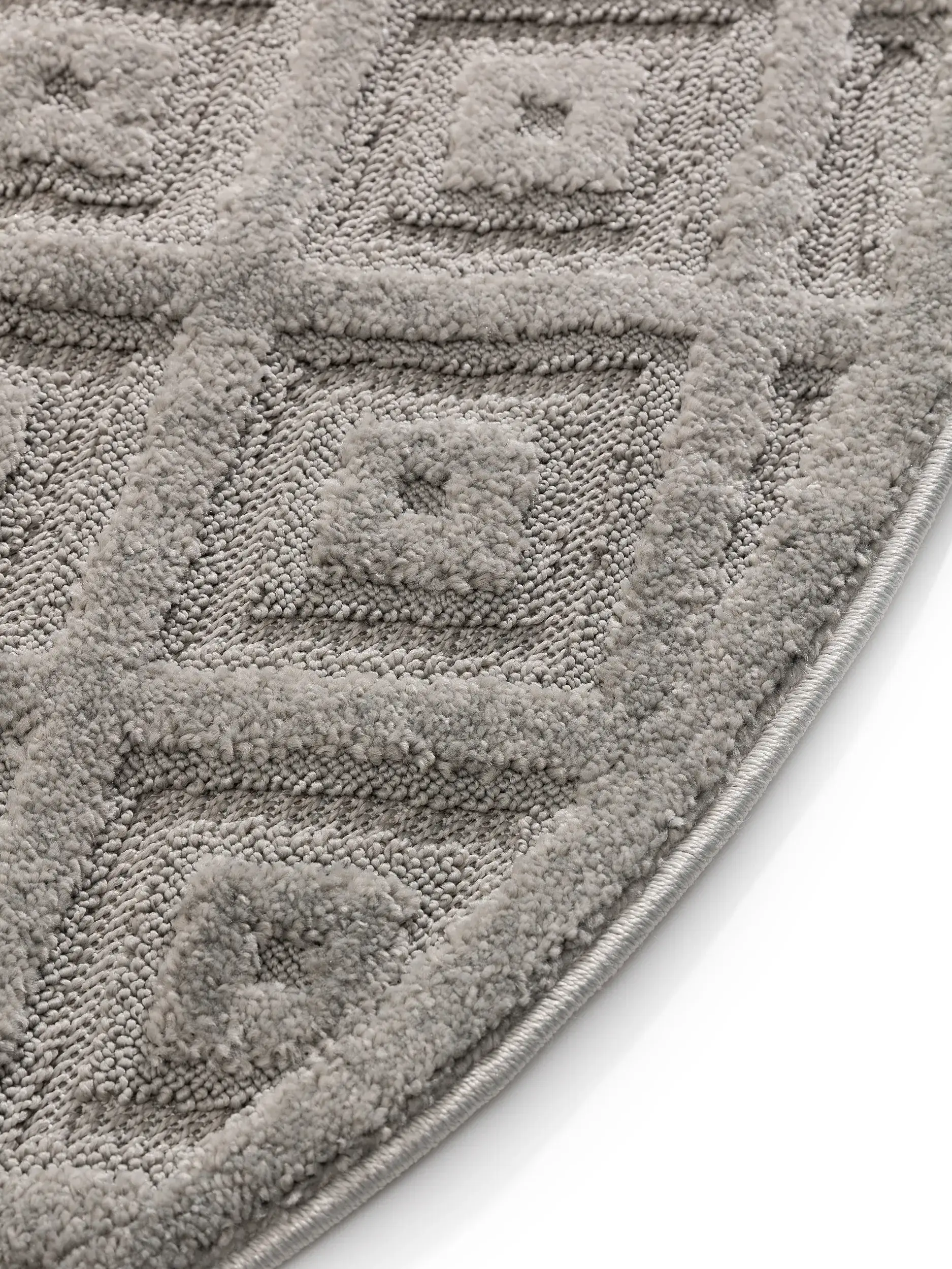 Rug made of 100% Polypropylen in Grey with a 100% Polypropylen high pile by benuta Basic
