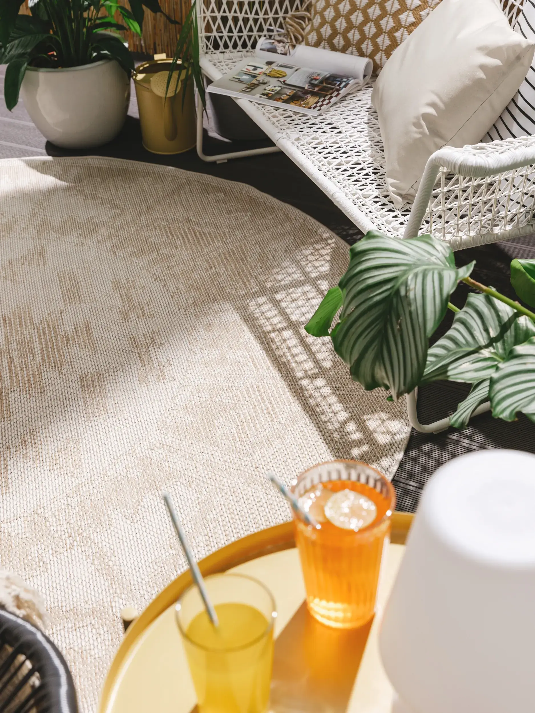 Teppich aus 100% Polypropylen in Weiß mit 100% Polypropylen hohem Flor von benuta Nest