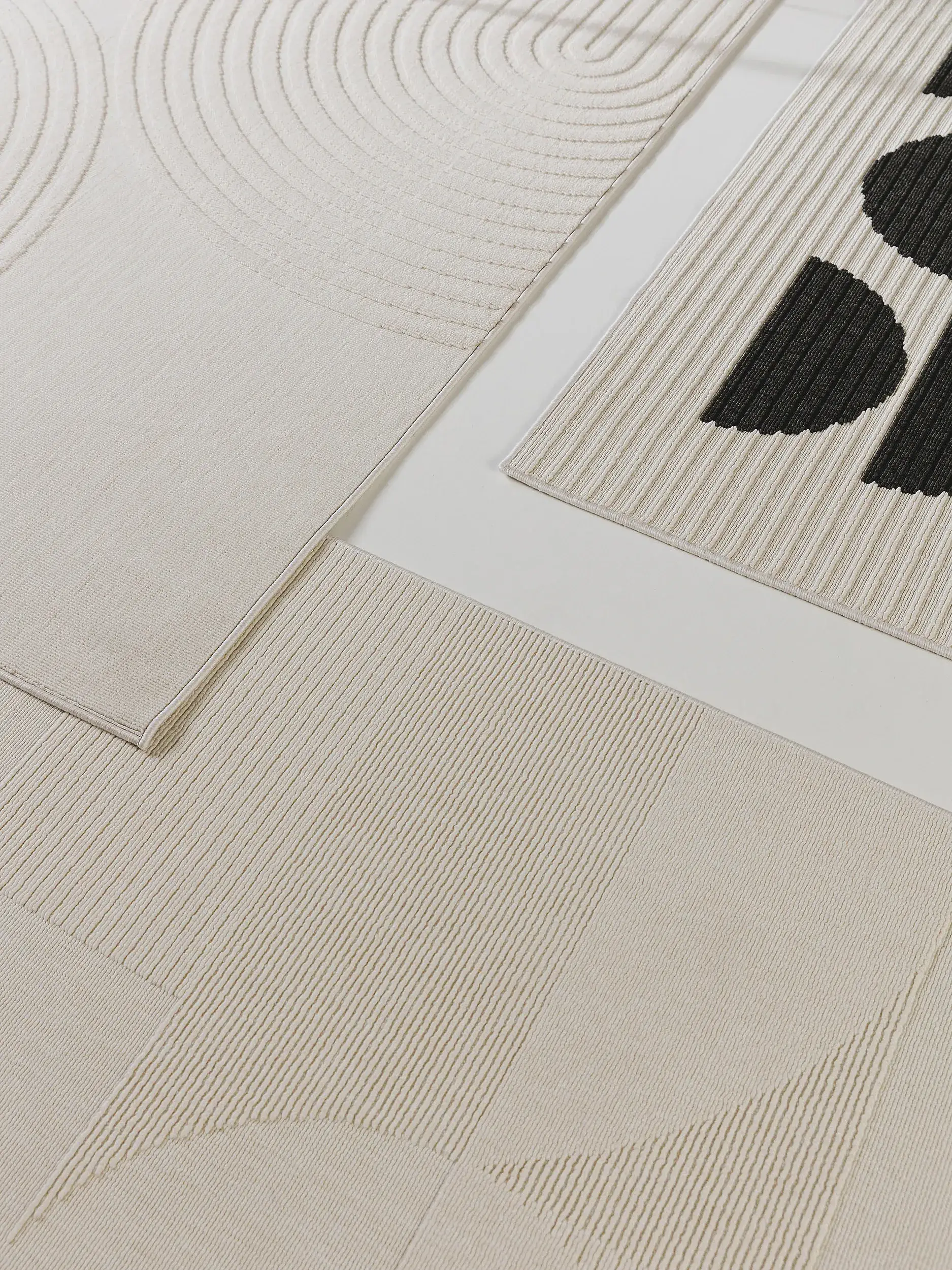 Tapis en 100% Polypropylène en Blanc avec une pile de 100% Polypropylène de hauteur de benuta POP