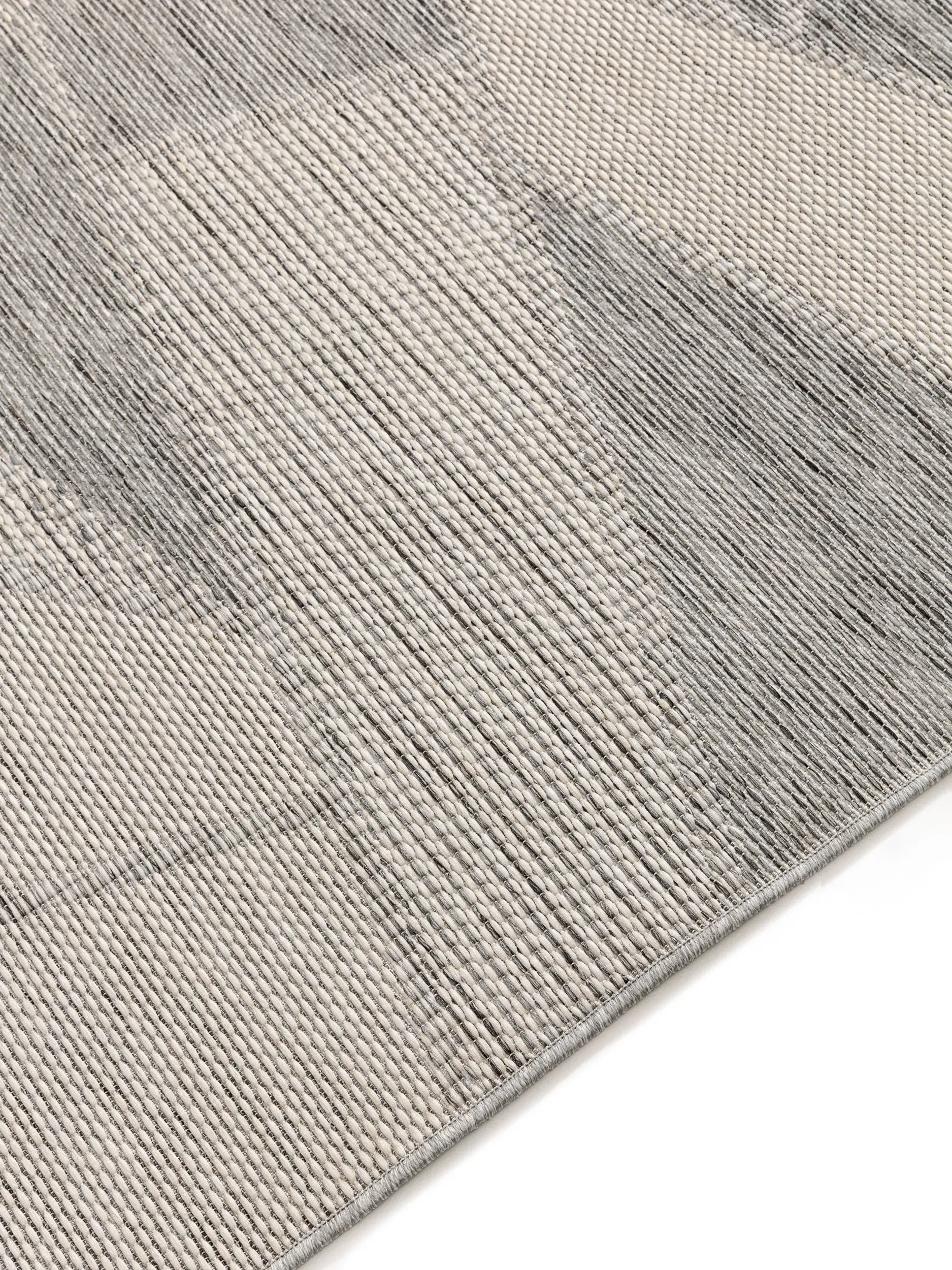 Rug made of 100% Polypropylen in Grey with a 100% Polypropylen high pile by benuta Nest