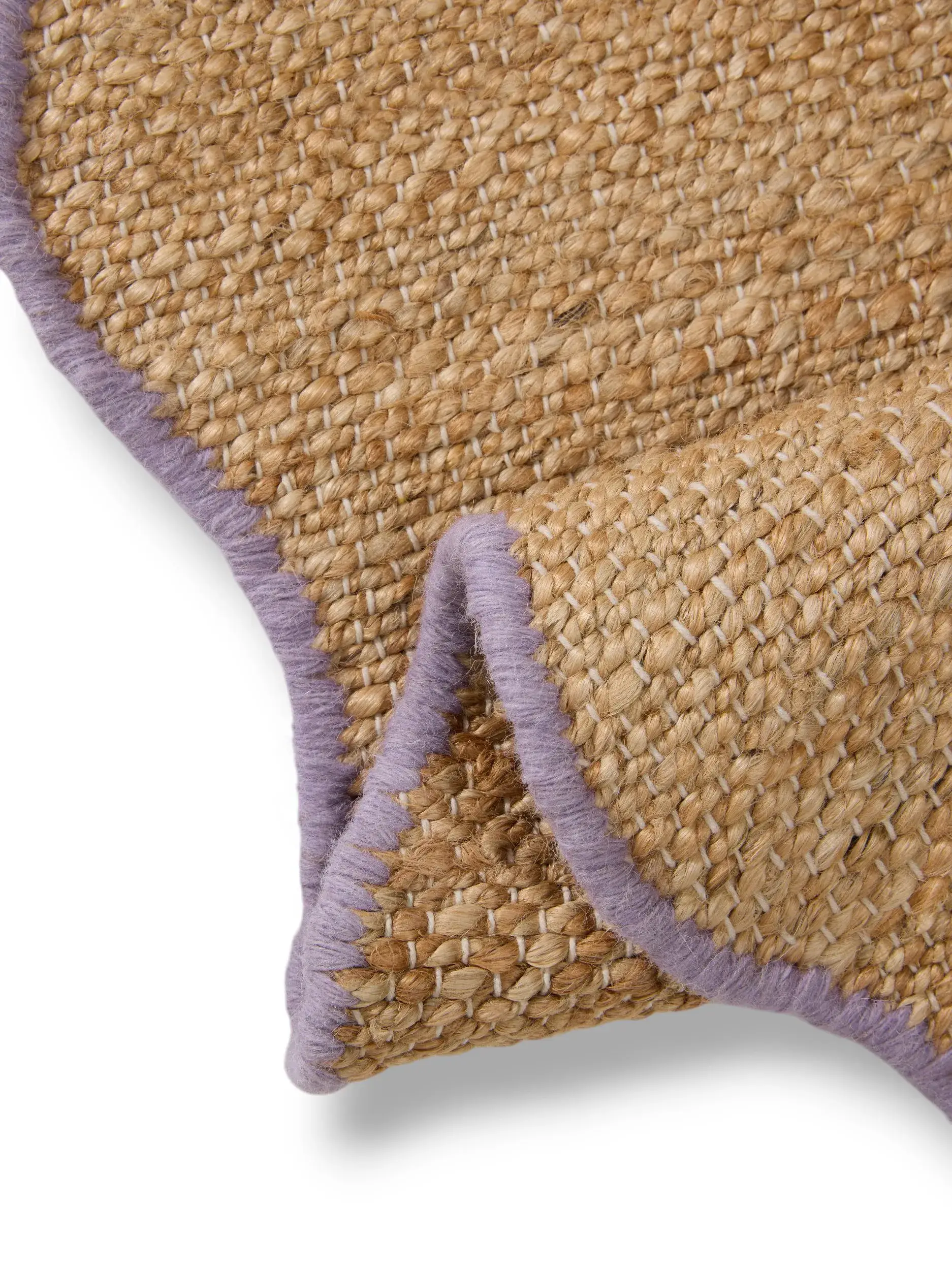 Rug made of 91% Jute, 4% Cotton, 3% Wool, 2% Polyester in Purple with a 91% Jute, 4% Cotton, 3% Wool, 2% Polyester high pile by benuta Pop