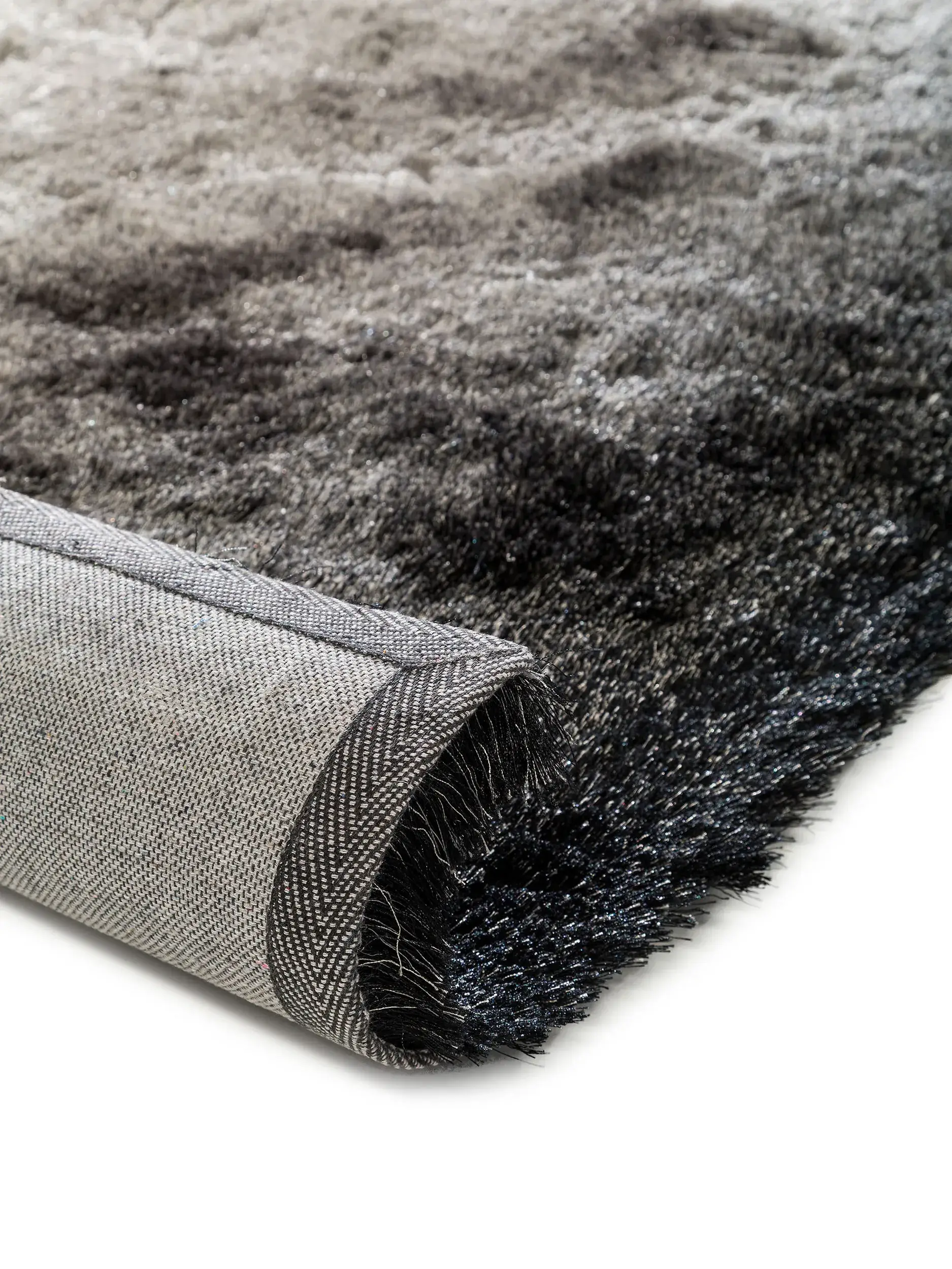 Teppich aus 100% Polyester in Grau mit 100% Polyester hohem Flor von benuta Nest